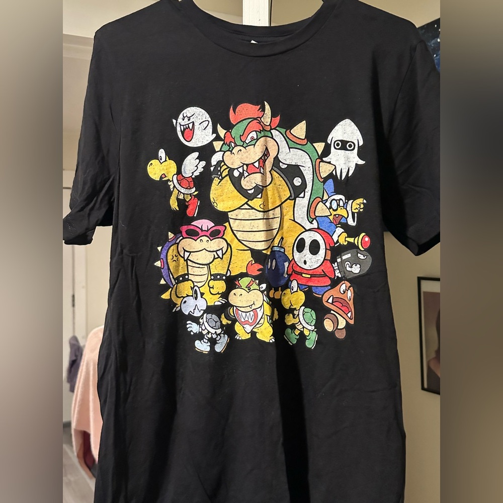 Nintendo Super Mario Bowser Enemy Group Tee